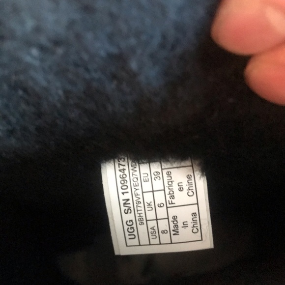 UGG classic short - Picture 4 of 10